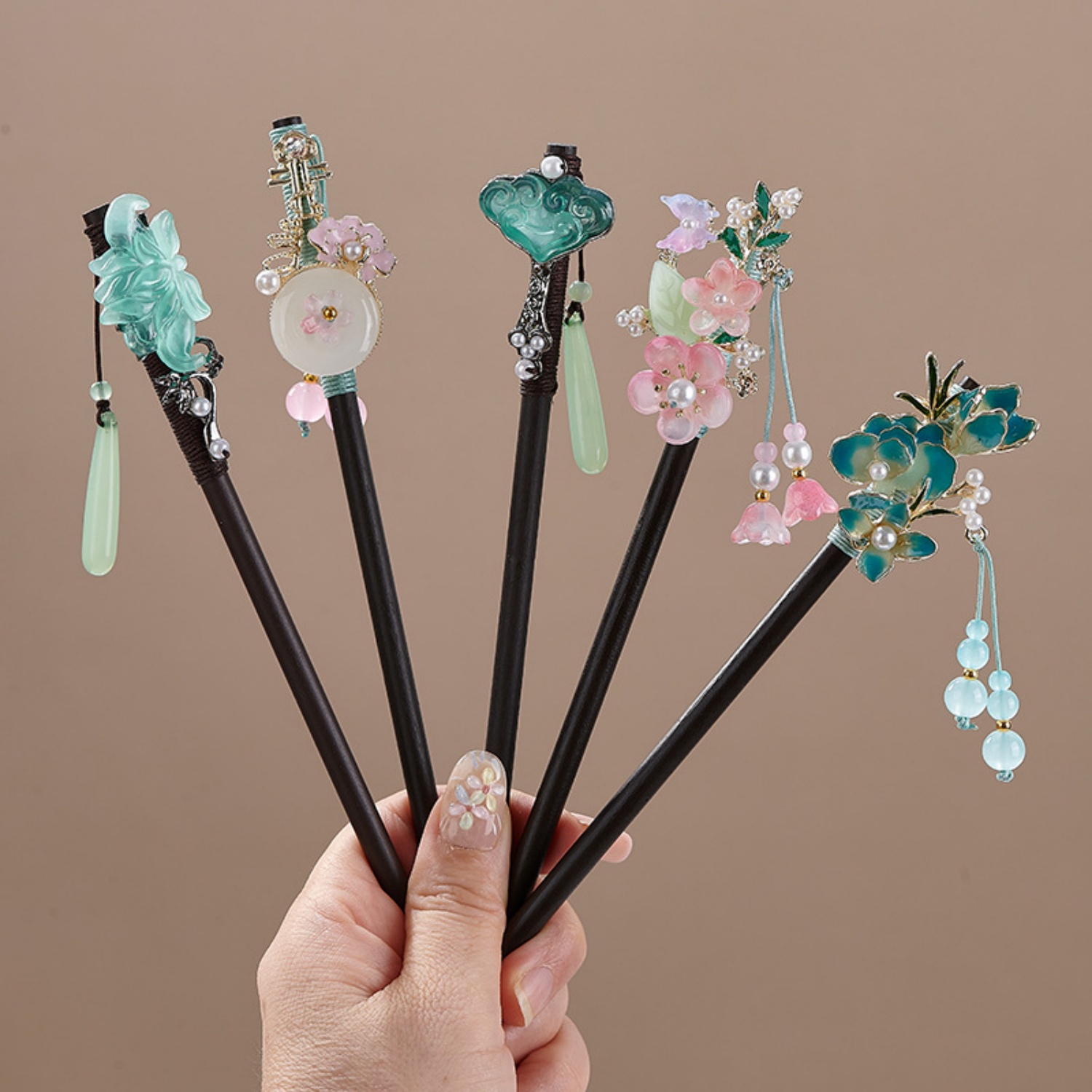 Tech Accessories For Women - Vintage çiçek saç tokası kadınlar için