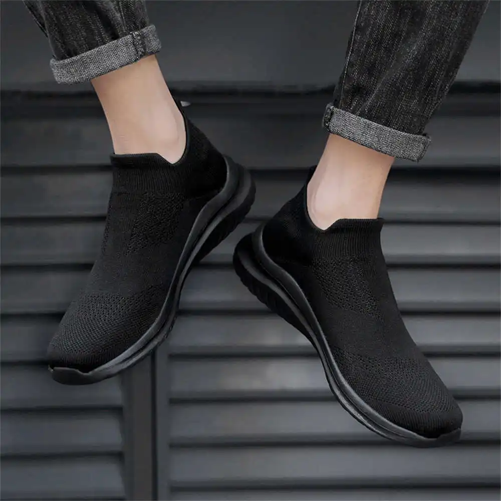 Trending Tech Accessories - Bej Yumuşak Yeni Yenilik Tenis Ayakkabıları