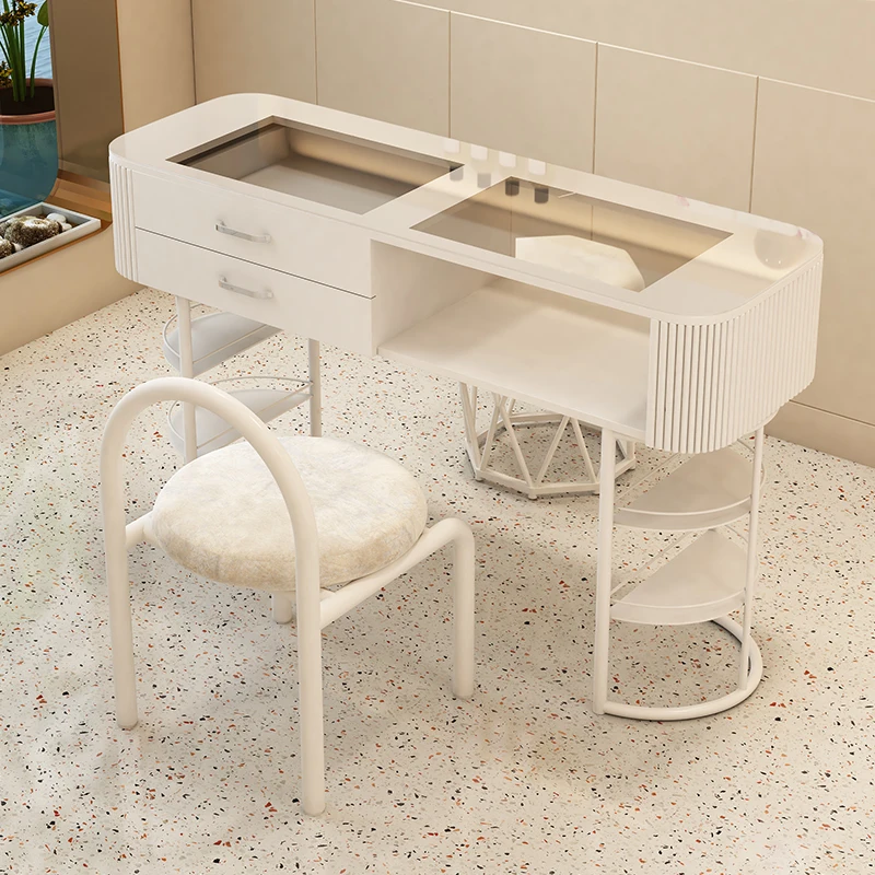 Aksesuarlar Standlı Tırnak Mas - Tech Table Accessories incelemesi ve fiyatı
